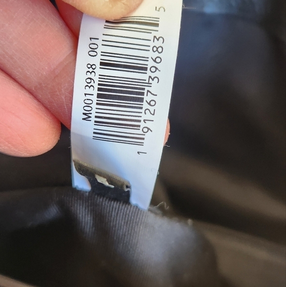 Marc Jacobs Black Crossbody Hobo Bag - Picture 7 of 12